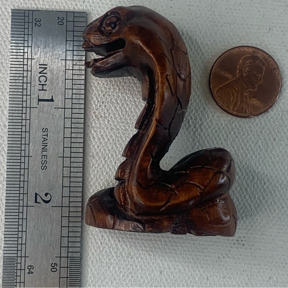 Vintage Boxwood Netsuke Snake Figurine Wooden Animal Carving Wood Carved Figure - Picture 13 of 15